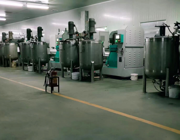 CNB-100L納米棒銷式砂磨機(jī)